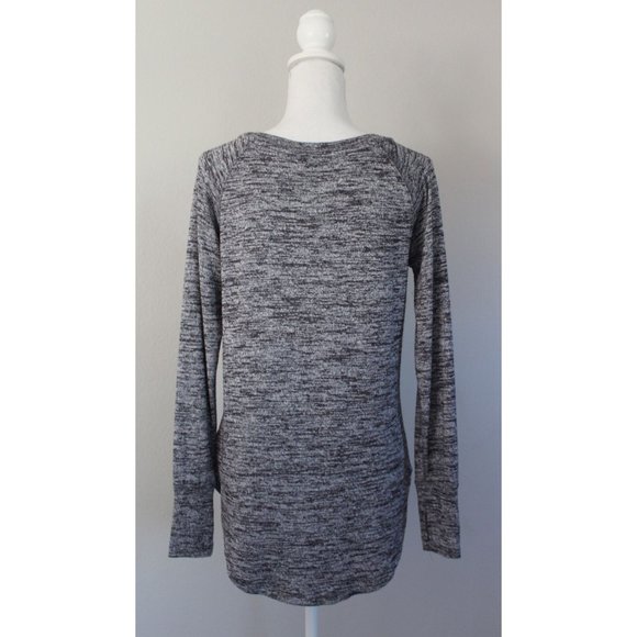 ATHLETA Pose Tunic Top Thumbholes Charcoal Gray Curved Hem, Size S Small - Picture 5 of 7